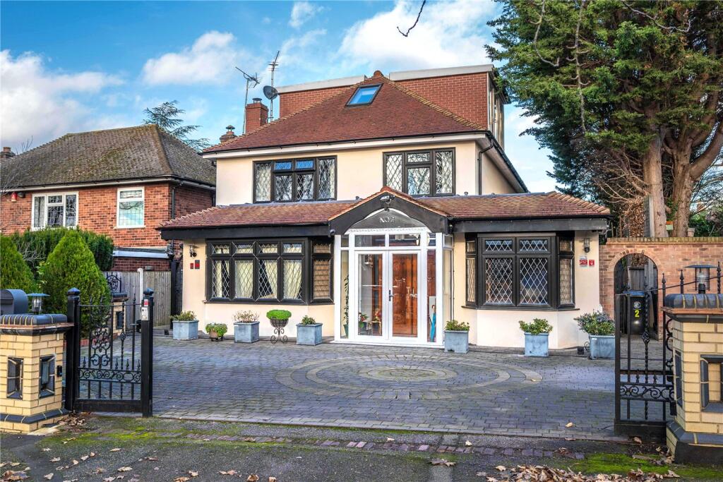 Main image of property: Chigwell Park, Chigwell, Essex, IG7