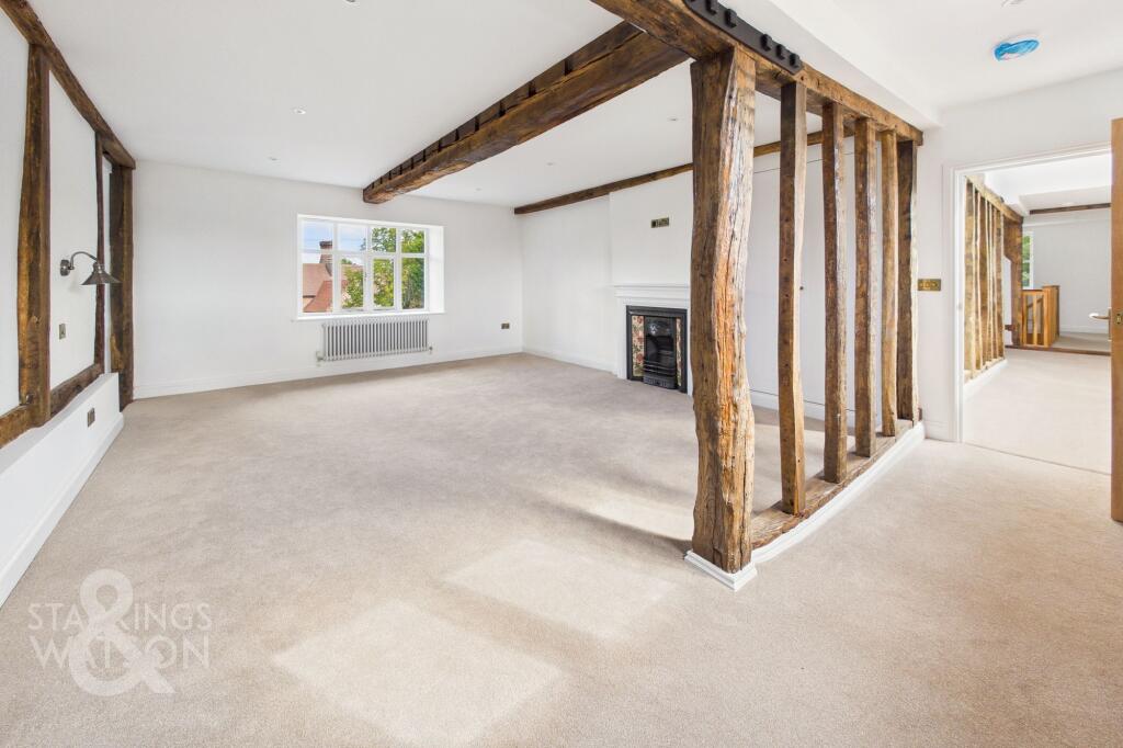 House in Norwich - More