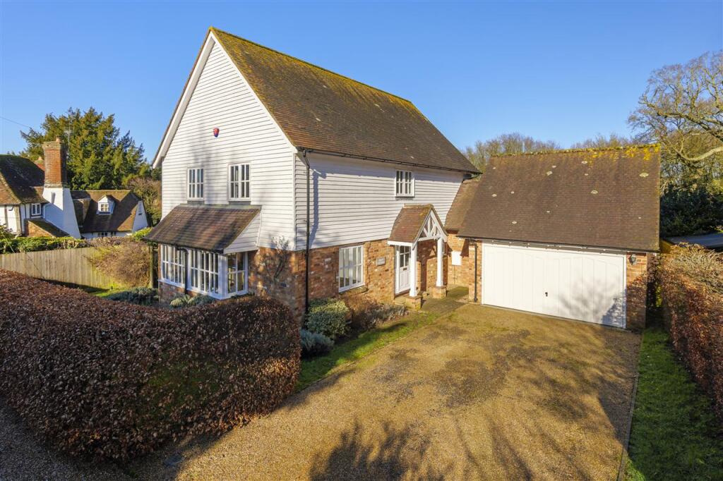 Main image of property: Huon Cottage, Nursery Lane, Sheldwich