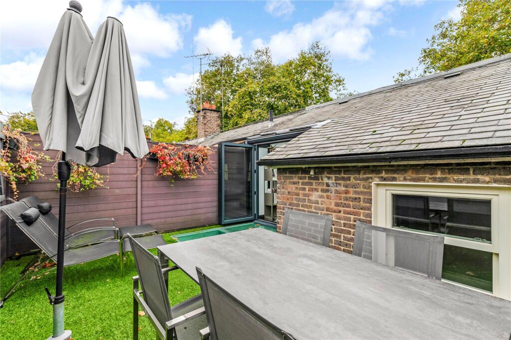 4 bedroom terraced house for rent