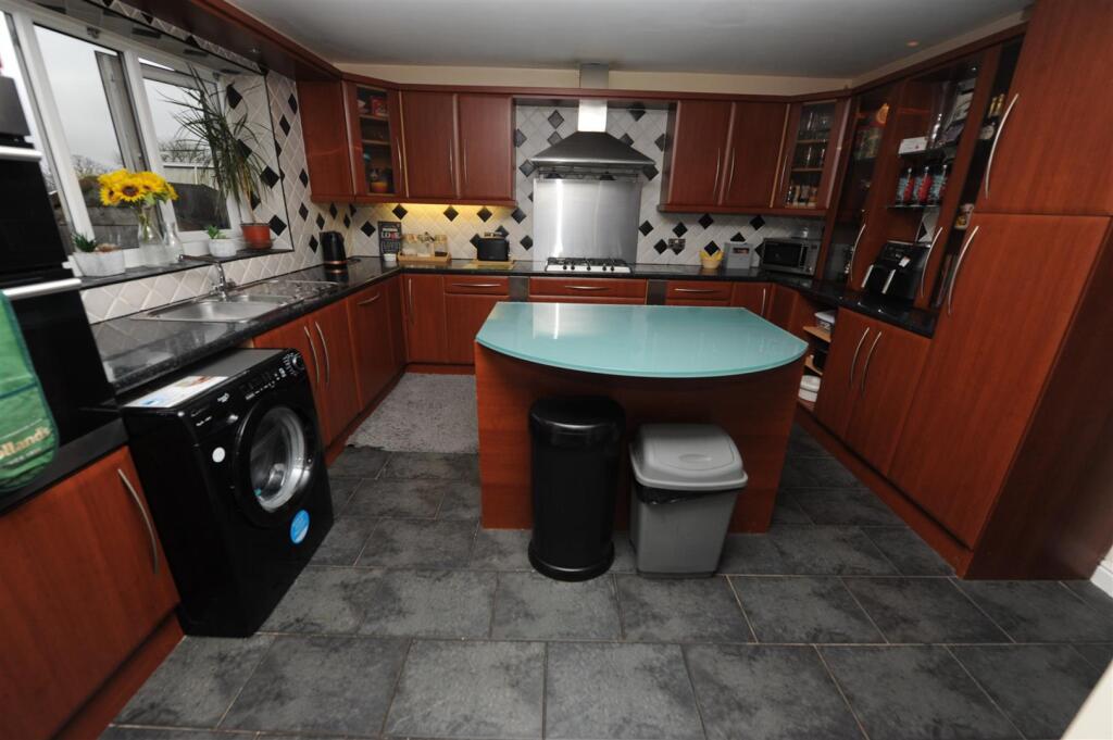 Additional image 10 of Woodfield Close, Idle, Bradford