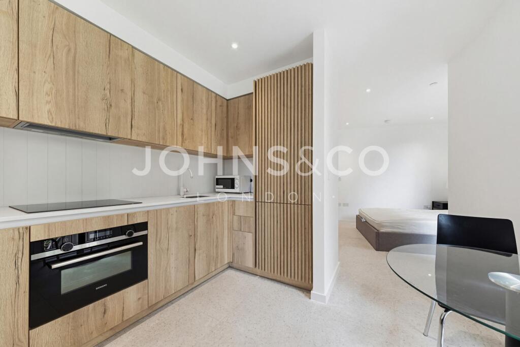 Studio apartment for rent
