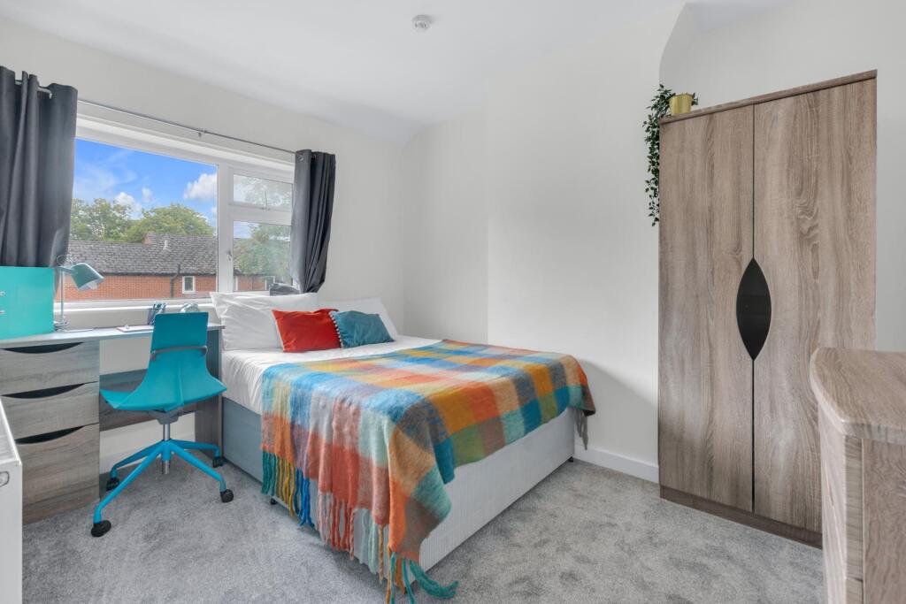 House in Leeds - View 5