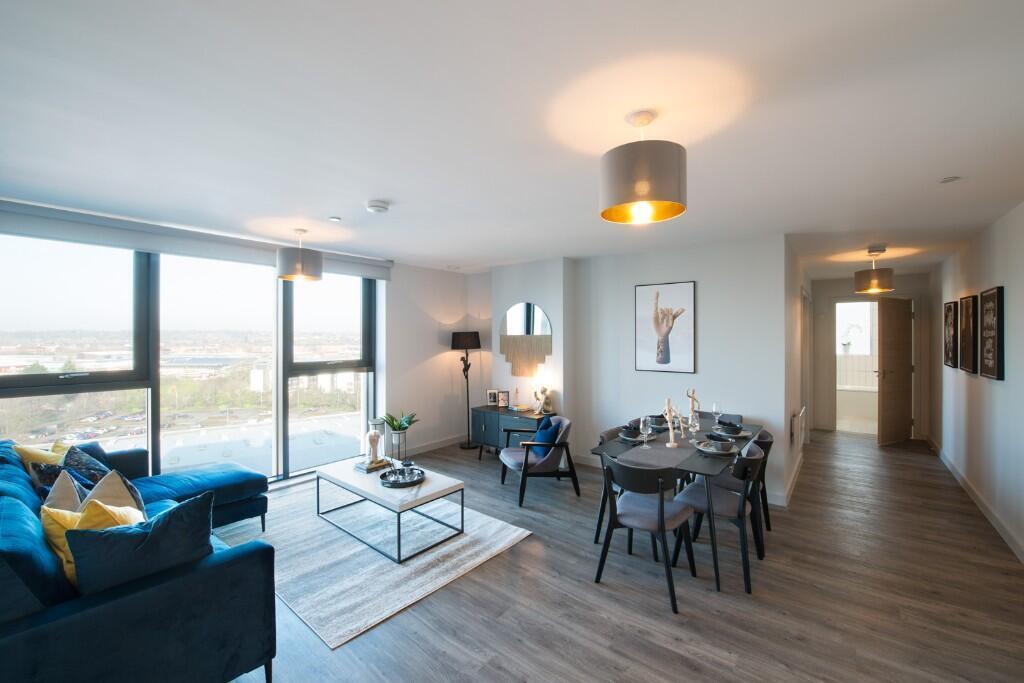 Main image of property: Duet, The Quays, Manchester, Greater Manchester, M50