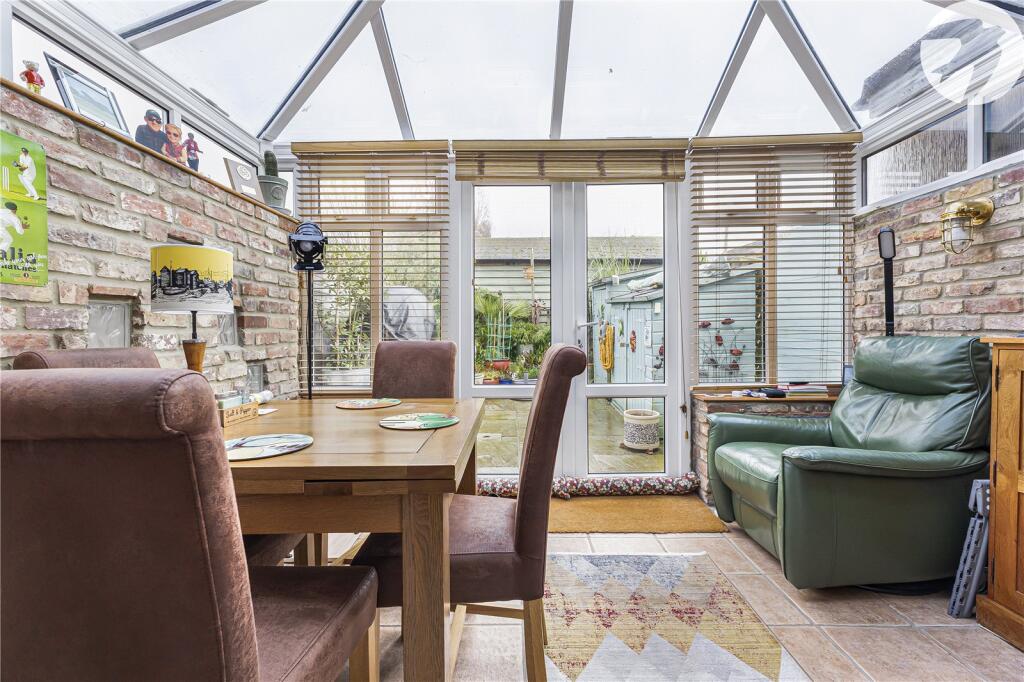 Stockett Lane, Coxheath, Maidstone, Kent, ME17 photo 4