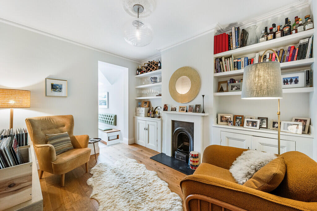 House in London - View 3
