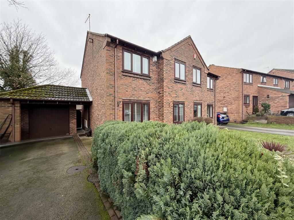 Main image of property: Park Lane, Kippax, Leeds