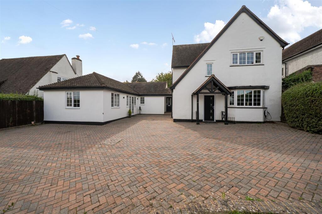 Main image of property: Folly Hill, Farnham