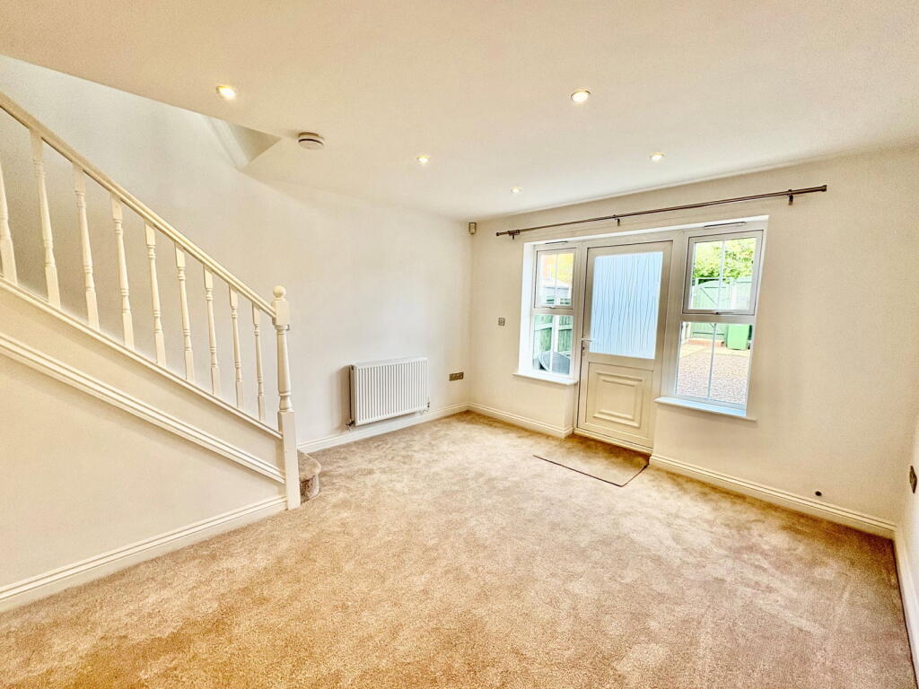House in Dudley - View 4