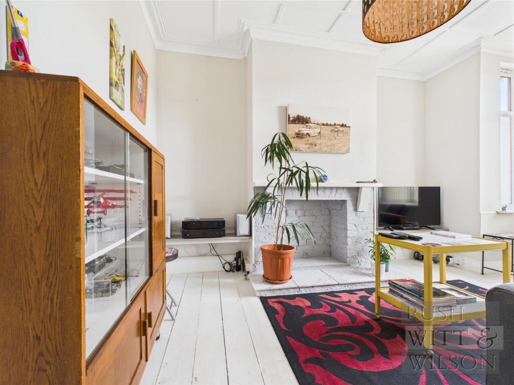 House in St. Leonards-On-Sea, Bulverhythe - View 4