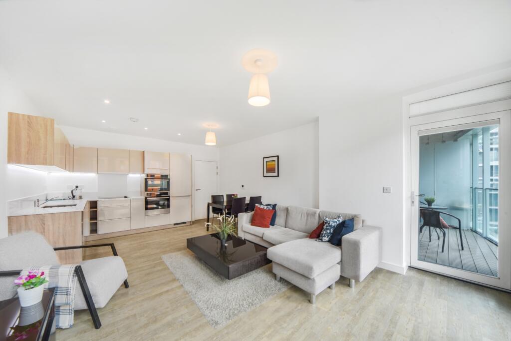 Apartment in London, Enderby Wharf, East Greenwich - View 3