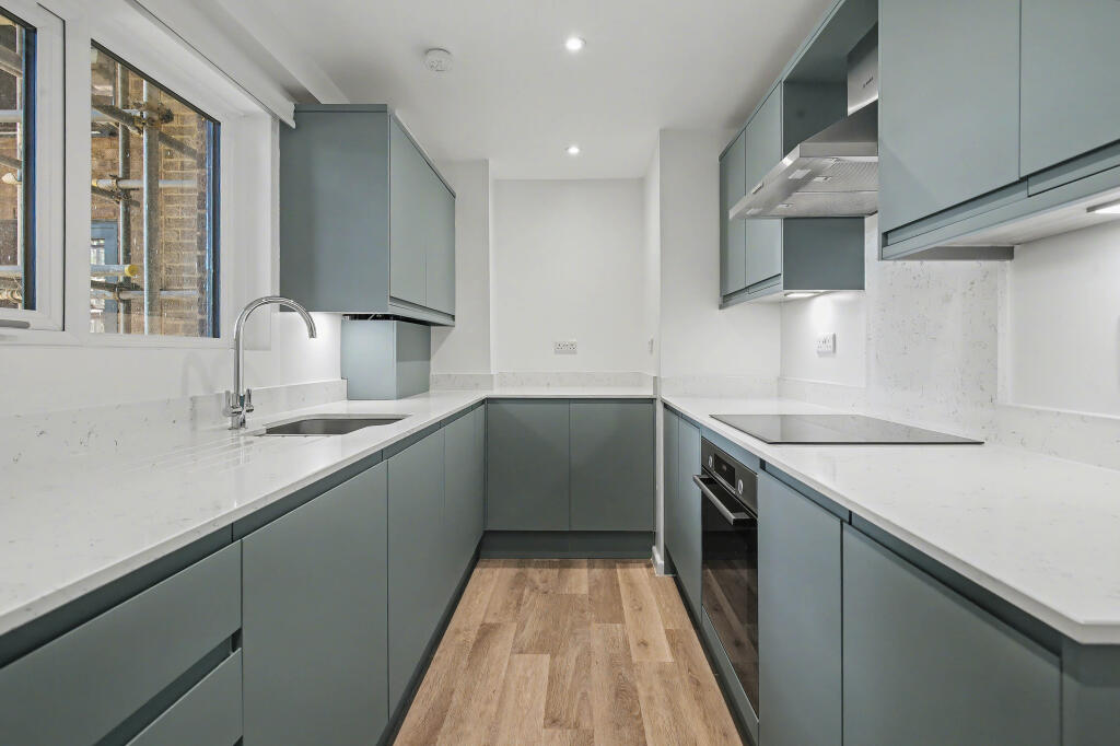 Main image of property: Girdlestone Close, Oxford, Oxfordshire, OX3