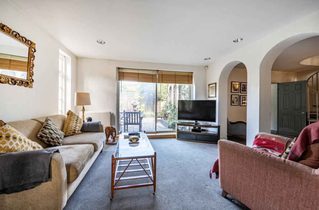 House in London - View 4