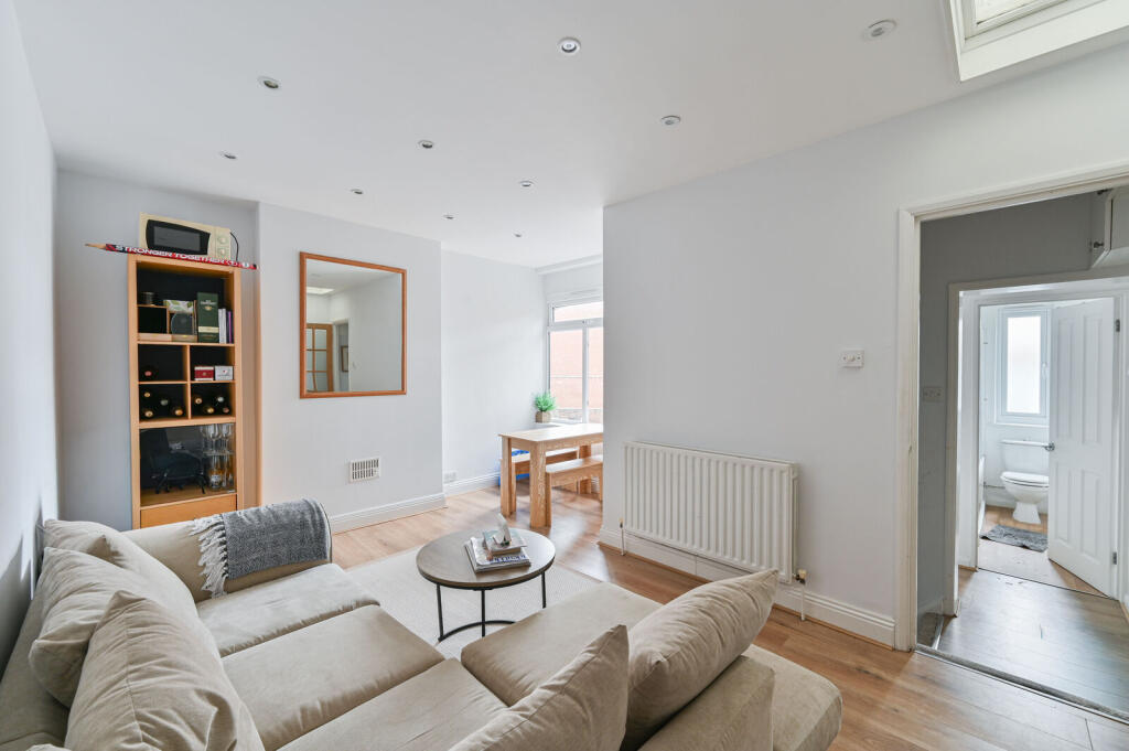 Main image of property: Garratt Lane, Tooting, London, SW17