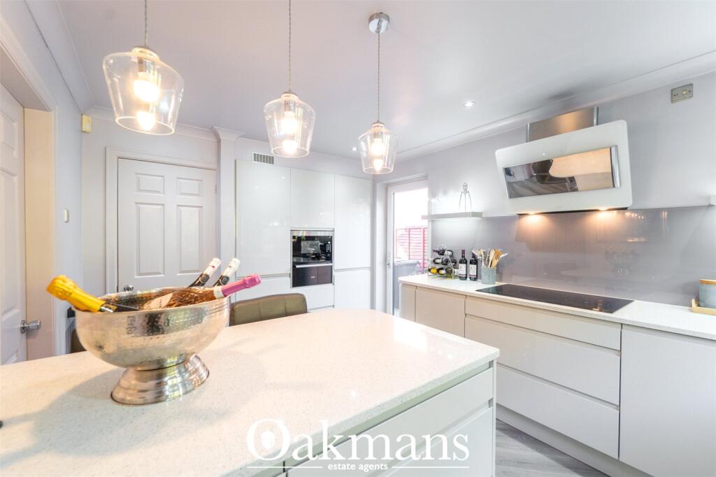 Additional image 4 of Hillview Close, Lickey End, Bromsgrove, Worcestershire, B60