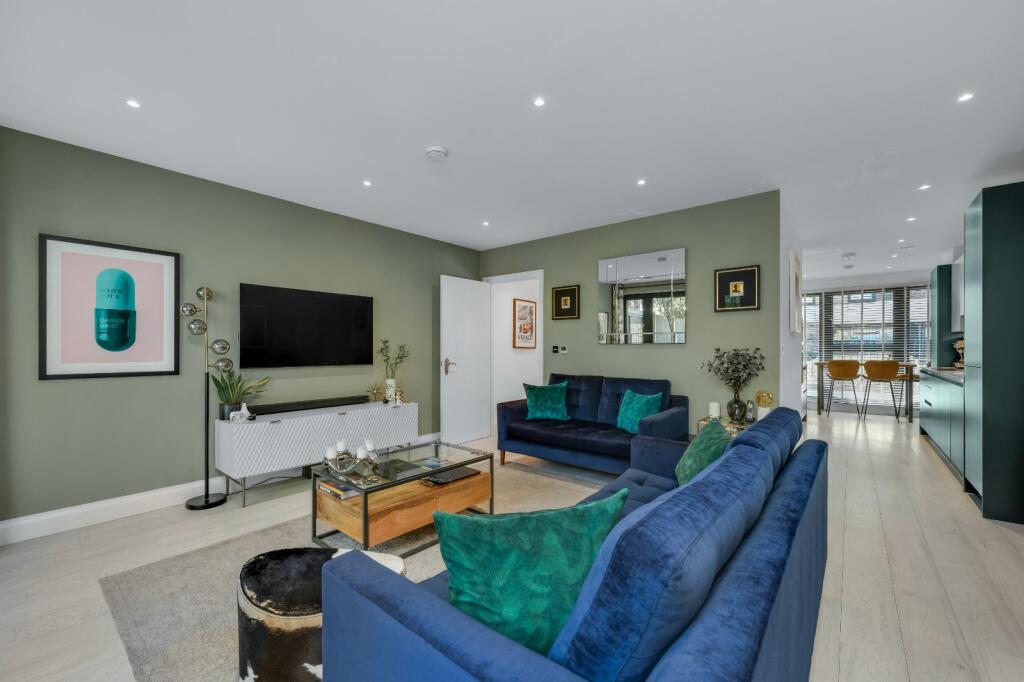 Apartment in London, Seething Wells, Surbiton - More