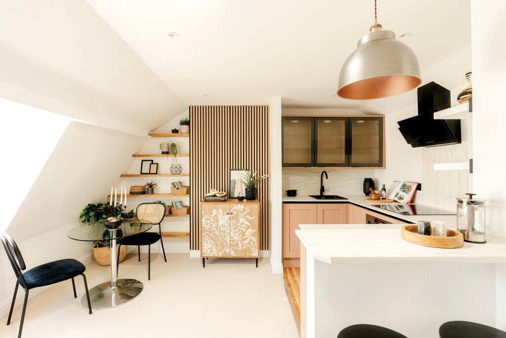 Main image of property: Meridian Place, Bristol, Somerset, BS8