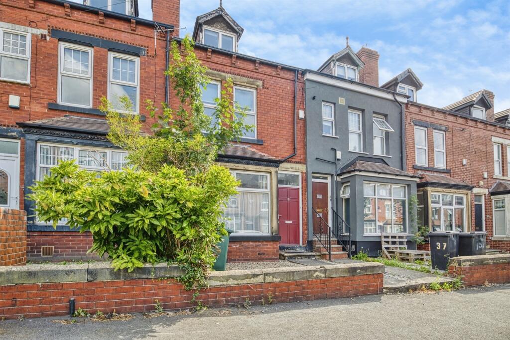 Main image of property: Ash Road, Leeds