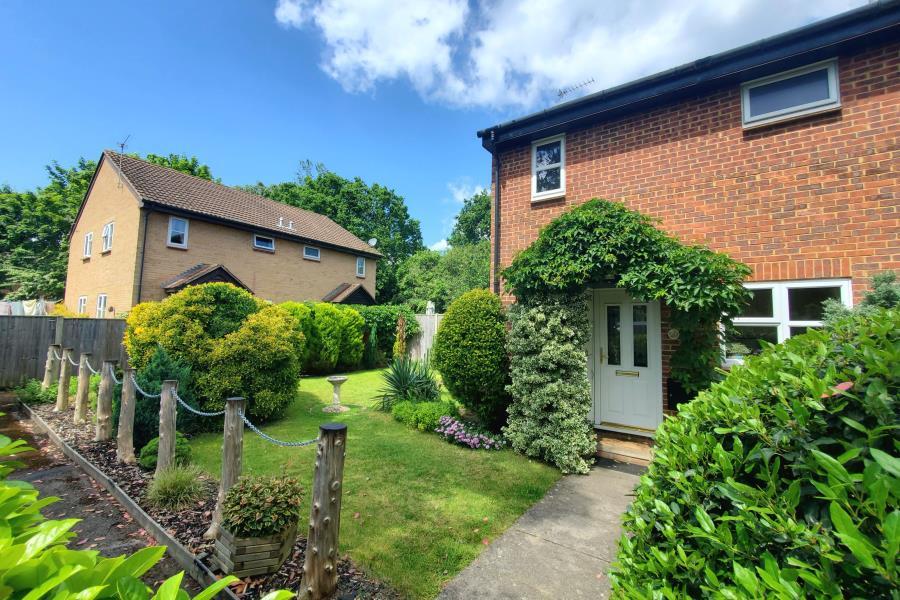 Main image of property: Goldsworth Park, Woking, Surrey, GU21