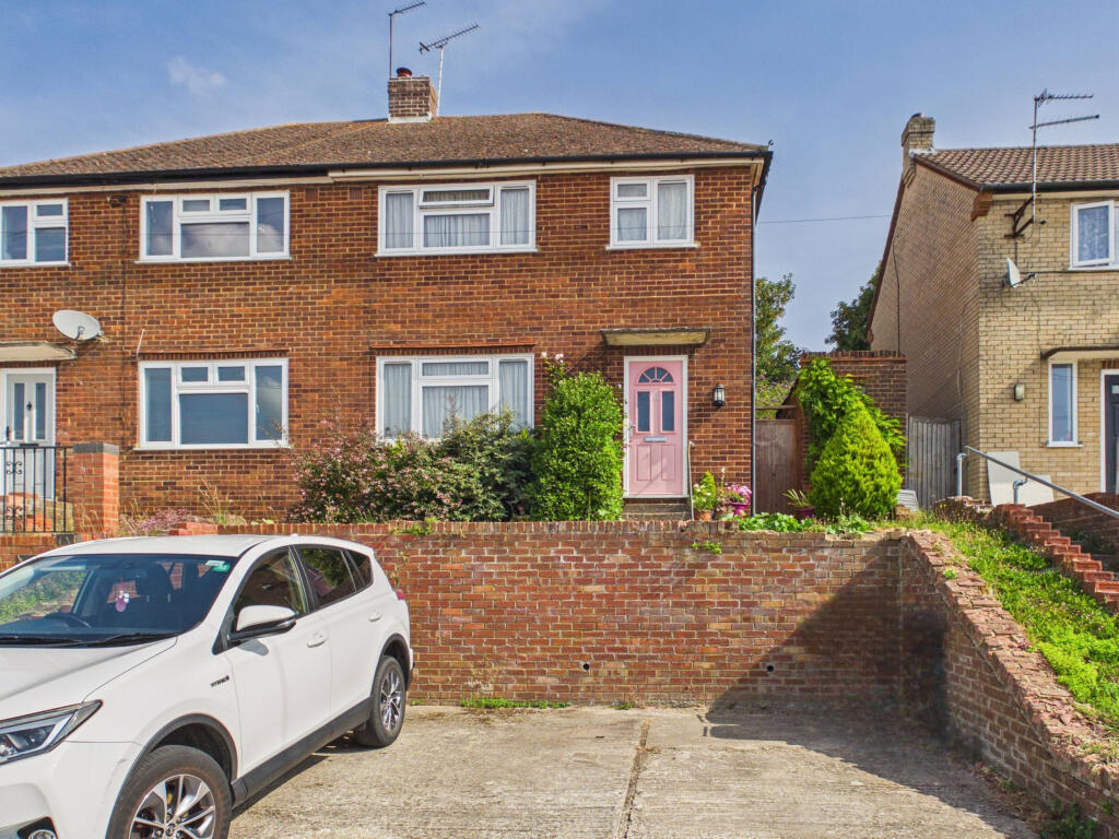 Main image of property: Hunt Road, High Wycombe, Buckinghamshire