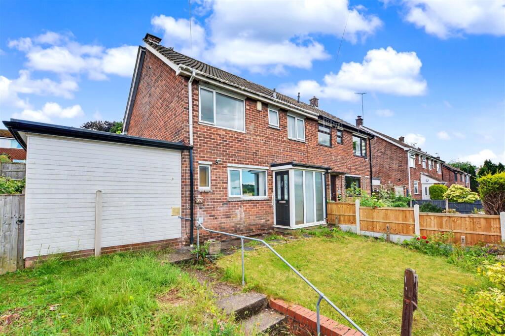 Main image of property: Wollaton Avenue, Gedling, Nottingham