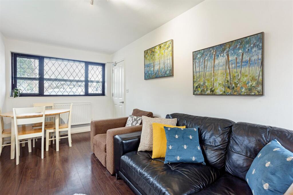 Ferrers Avenue, West Drayton - View 4