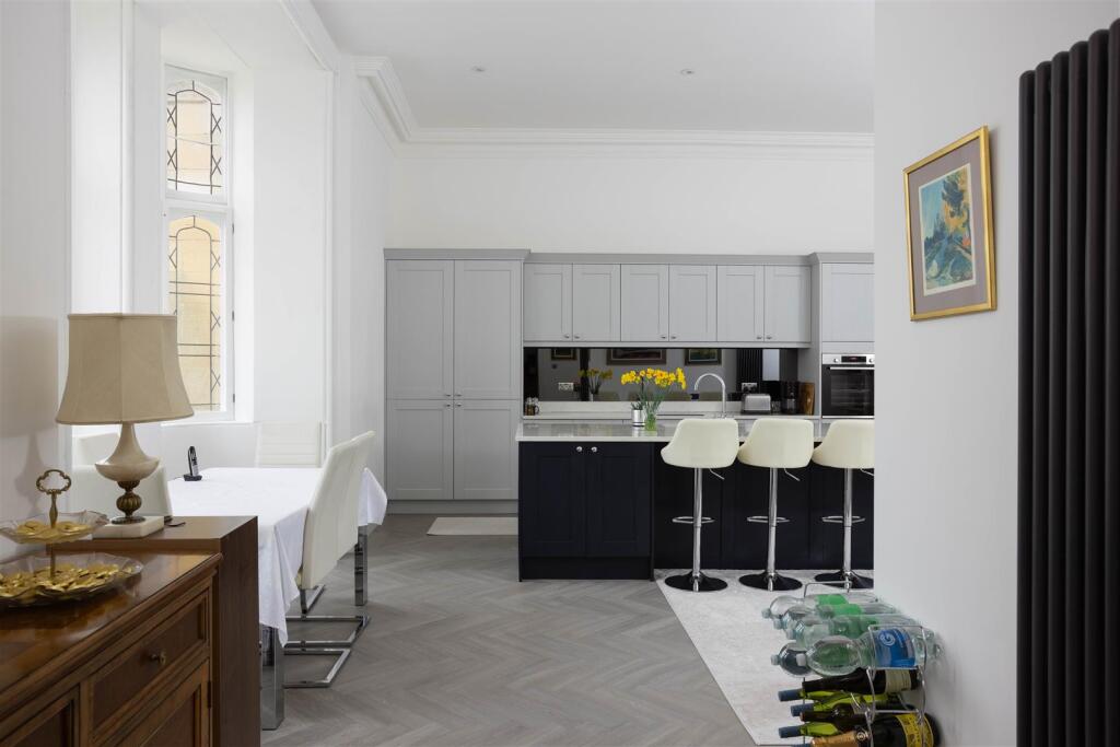 Apartment in York - View 4