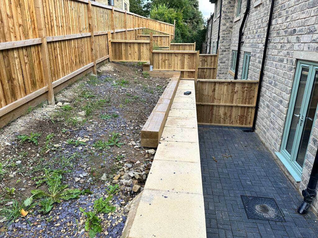 Lane Ends Green, Hipperholme, HX3 8EZ photo 4