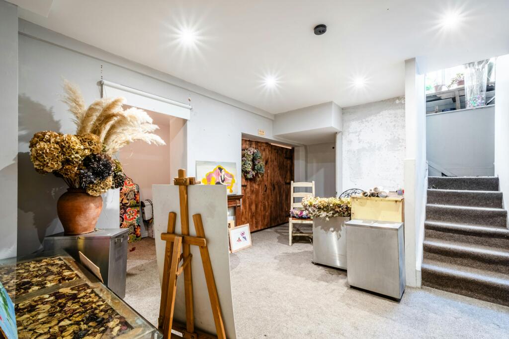 Commercial St 49  Low Res 10.jpg