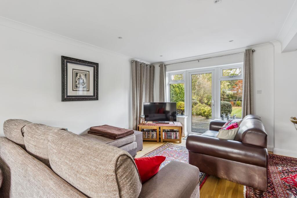 House in Three Rivers, Batchworth - View 4