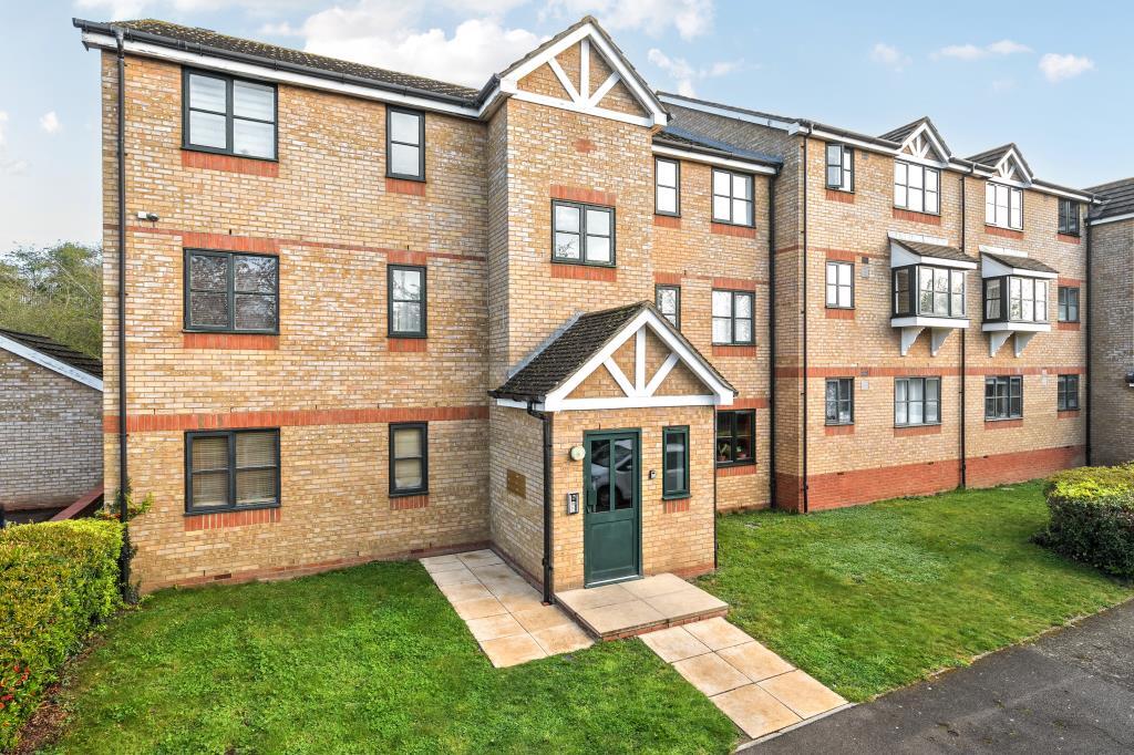 Main image of property: Lovegrove, Slough, SL2