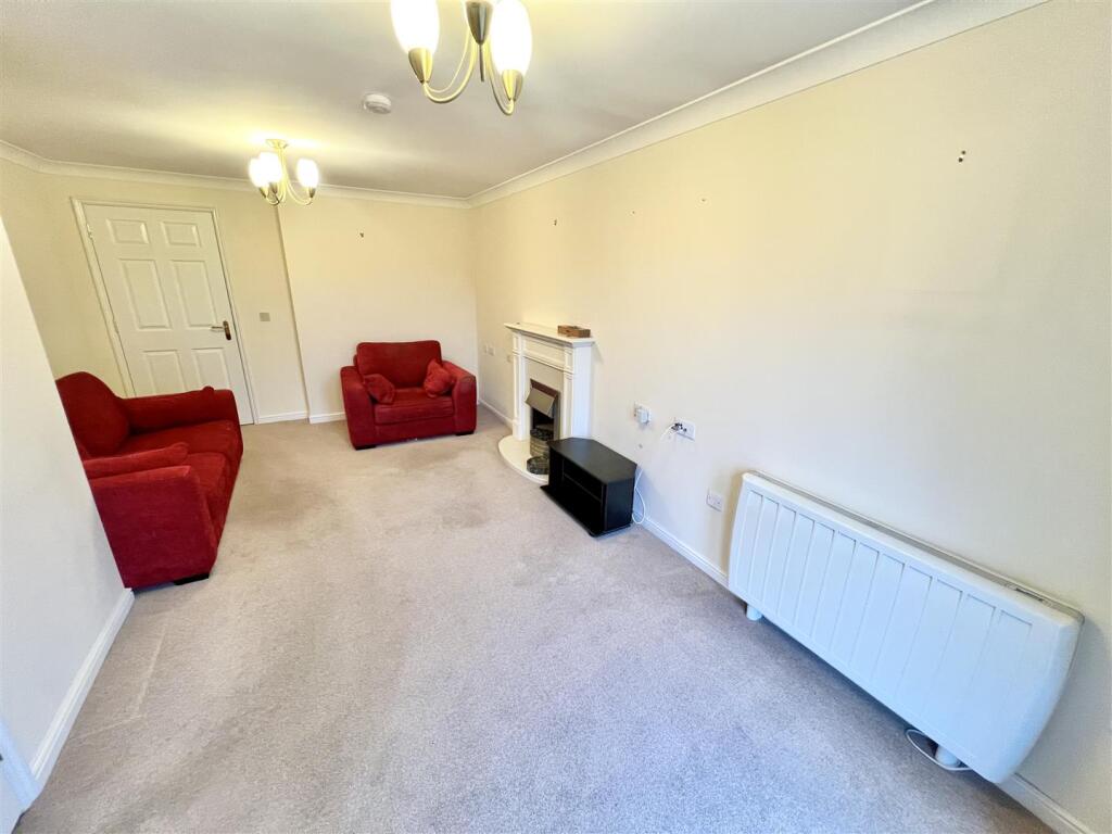 Additional image 2 of Stratford Road, Hall Green, Birmingham