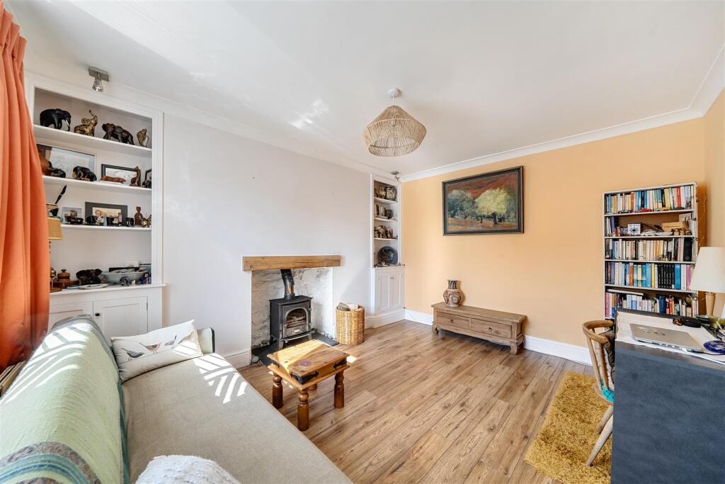 House in Llanllwchaiarn - View 4