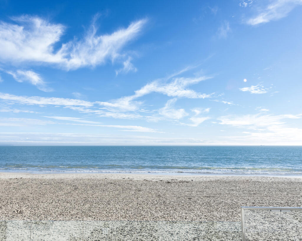 Banks Road, Sandbanks, Poole, Dorset, BH13