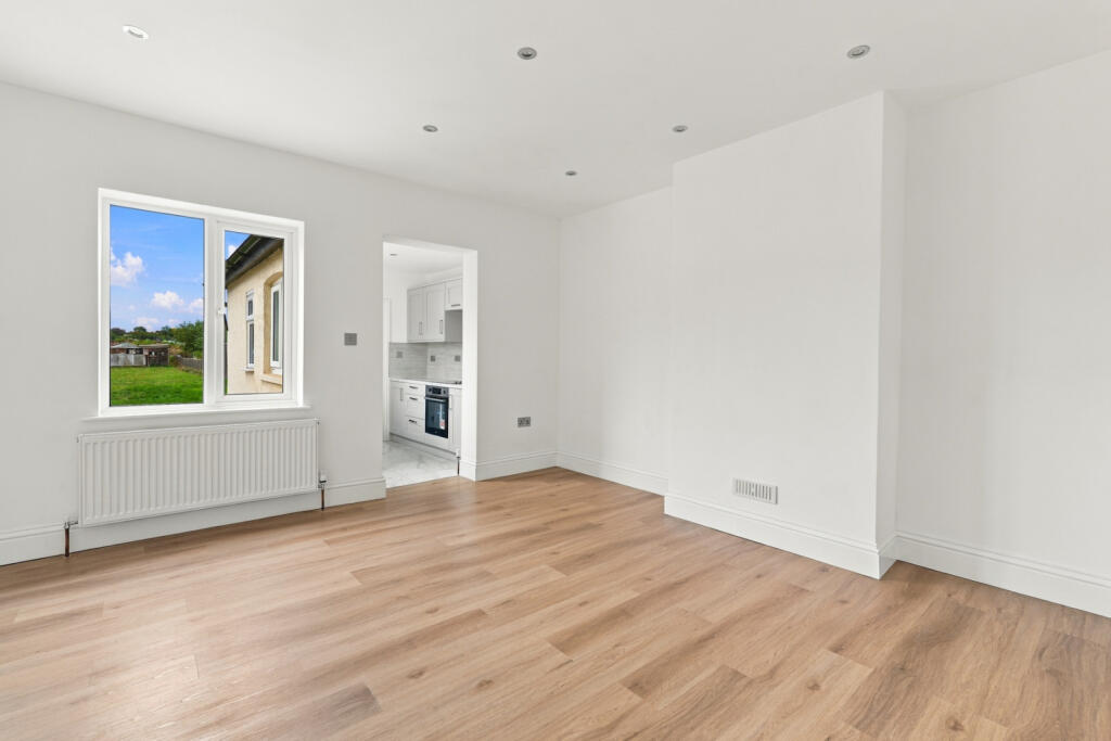 House in South Cambridgeshire, Ickleton - View 2