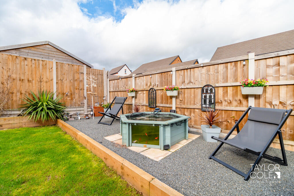 Additional image 29 of Narcissus Close, Tamworth