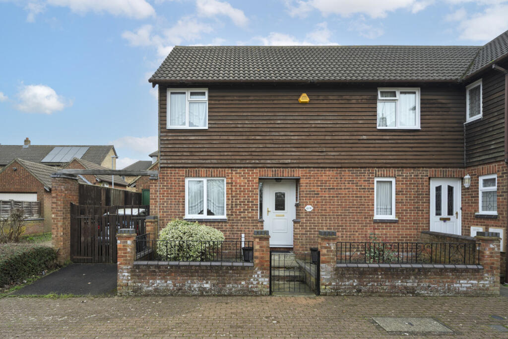 Main image of property: Rosecroft Close, Langdon Hills, SS16