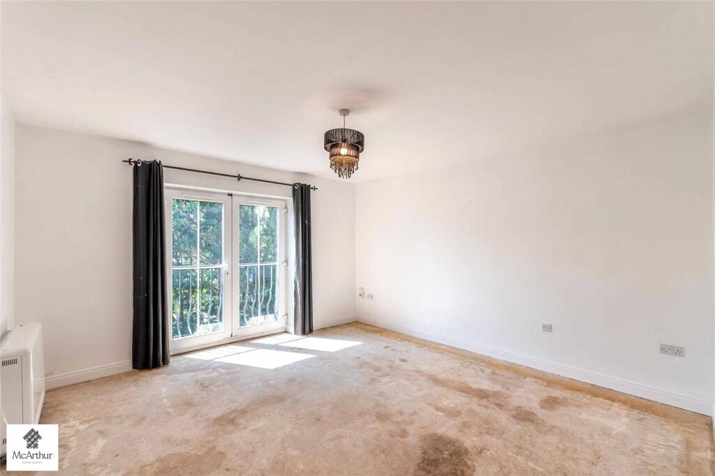 Marsden Gardens, Kirk Sandall, Doncaster, South Yorkshire, DN3 photo 4