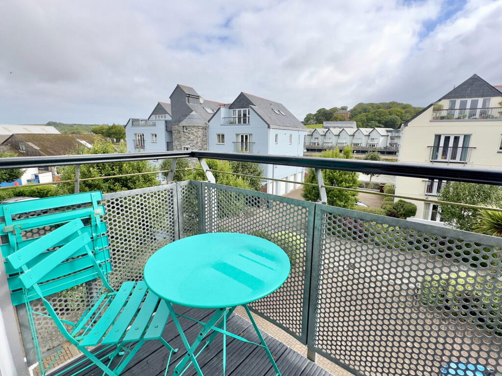 Town Quay, Wadebridge, PL27 7AU photo 2