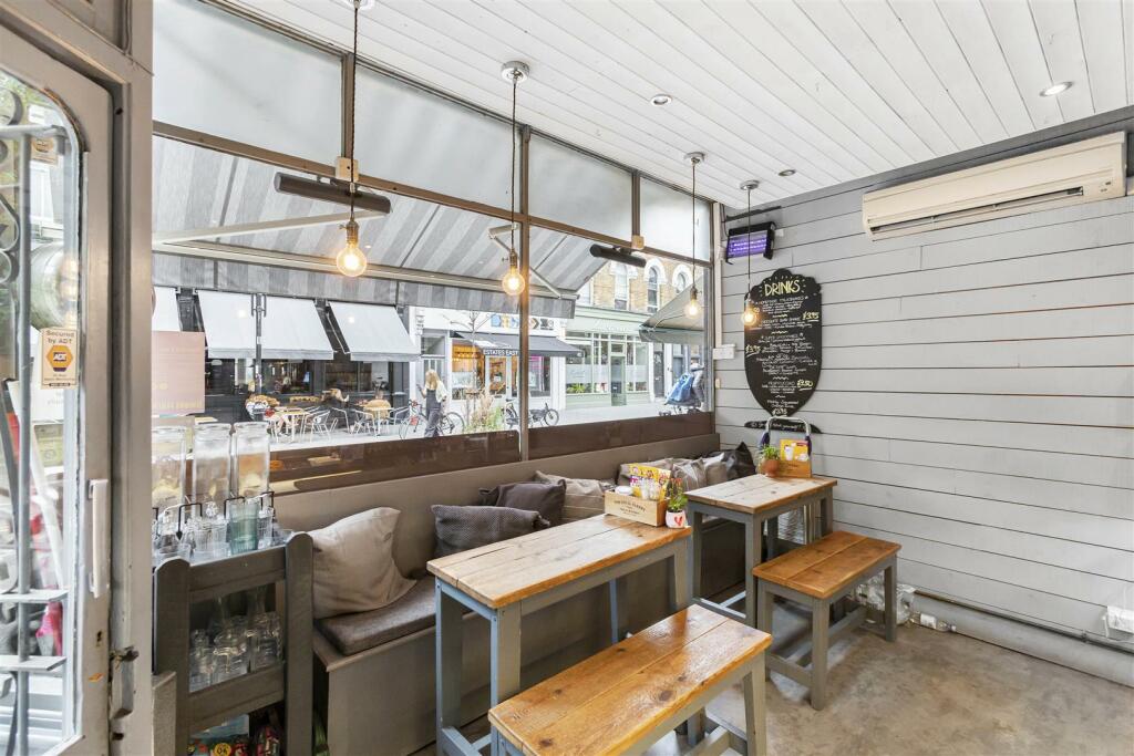 Property for sale in Orford Road, Walthamstow, London, E17 – pohled 4