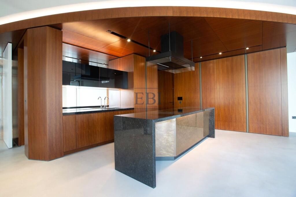 Apartment in London - View 2
