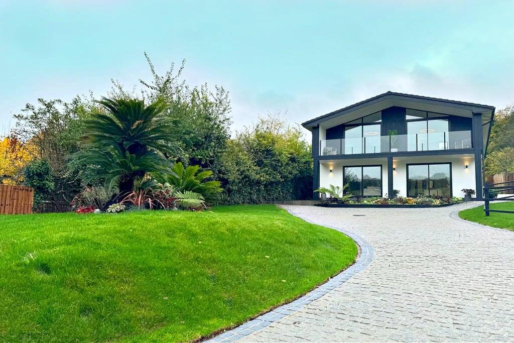 Main image of property: Nags Head Lane, Great Missenden, HP16