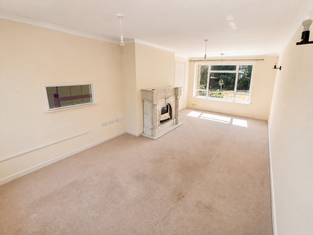 Swallowcliffe Gardens, Yeovil, BA20 photo 2