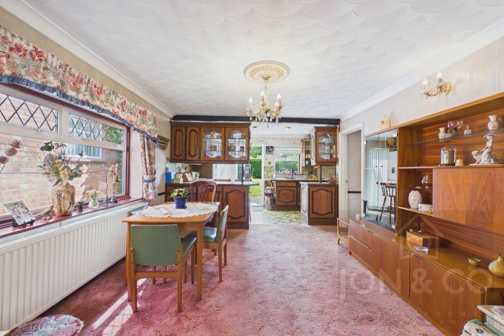 House in Northampton, White Hills, Kingsthorpe - View 5