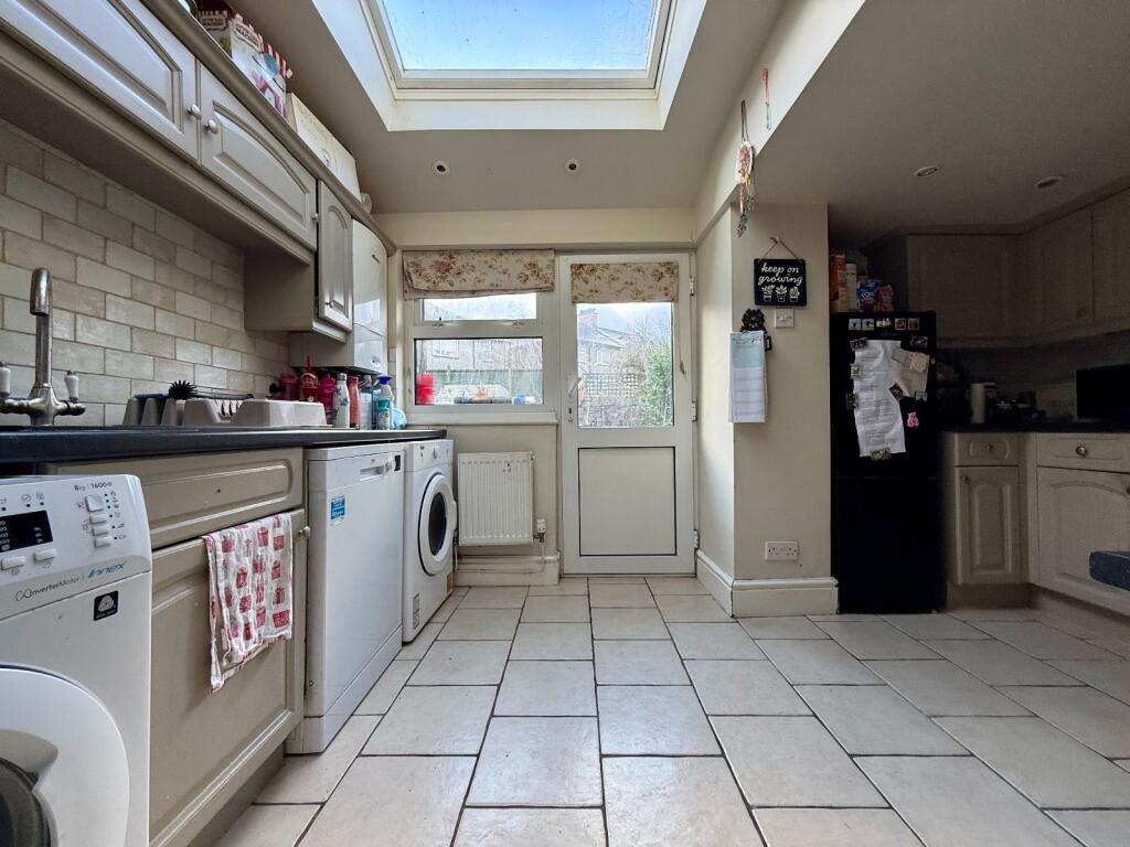 Brythonfa, Arran Road, Dolgellau LL40 1HS photo 4