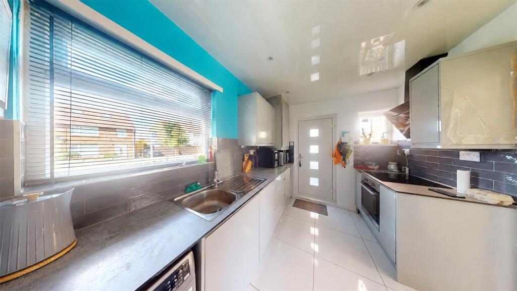 House in Sunderland, Mount Pleasant - More