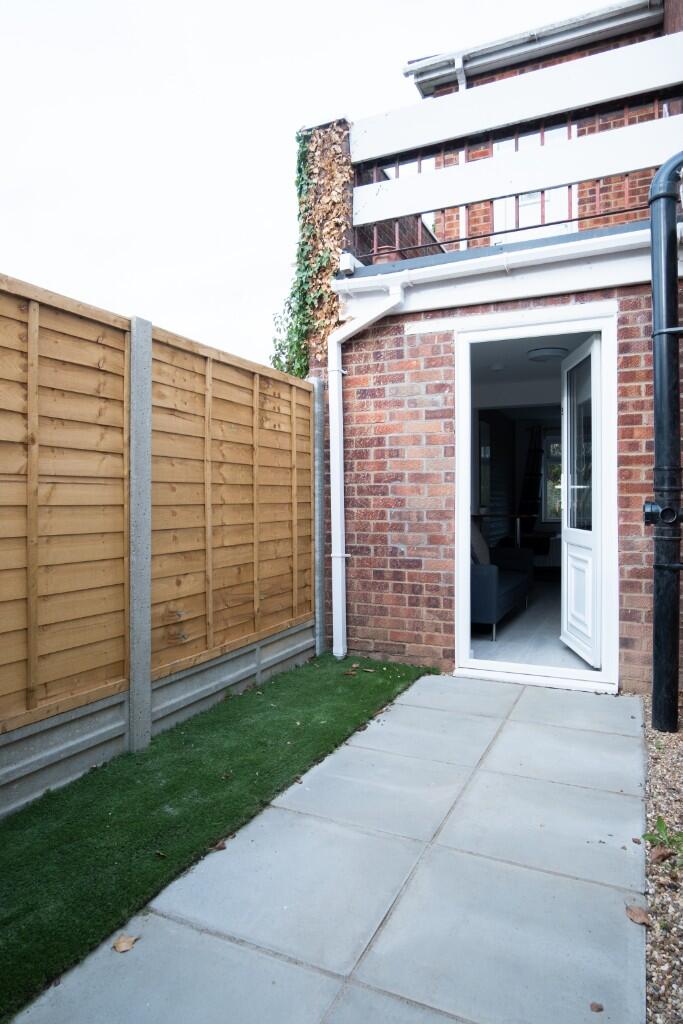 Main image of property: Haviland Way, Cambridge, Cambridgeshire, CB4