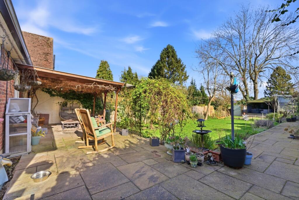 Additional image 18 of Conquerors Hill, Wheathampstead, St. Albans, Hertfordshire, AL4