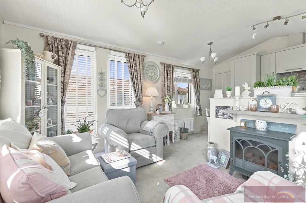 House in Enfield - View 4