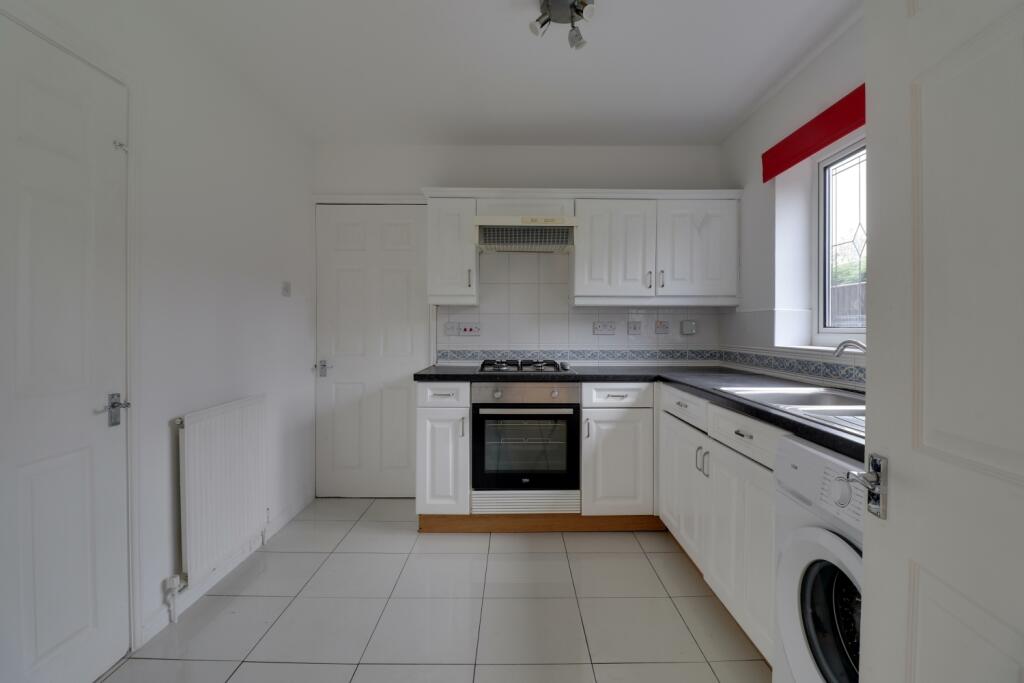 Meadowcroft, Honley, Holmfirth, West Yorkshire, HD9 photo 3